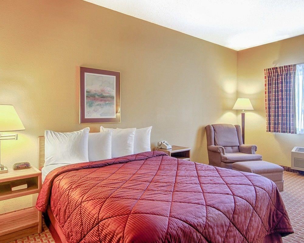 Quality Inn & Suites Wisconsin Dells Downtown - Waterparks Area Eksteriør billede