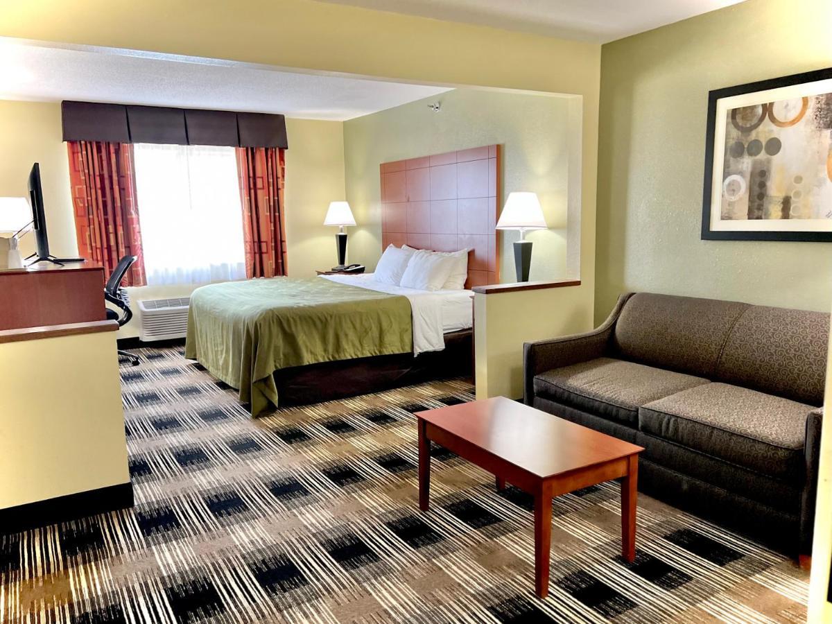 Quality Inn & Suites Wisconsin Dells Downtown - Waterparks Area Eksteriør billede