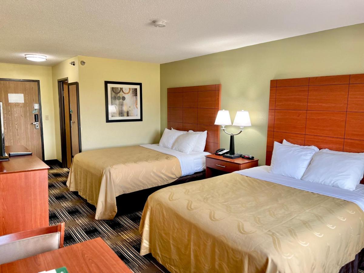 Quality Inn & Suites Wisconsin Dells Downtown - Waterparks Area Eksteriør billede