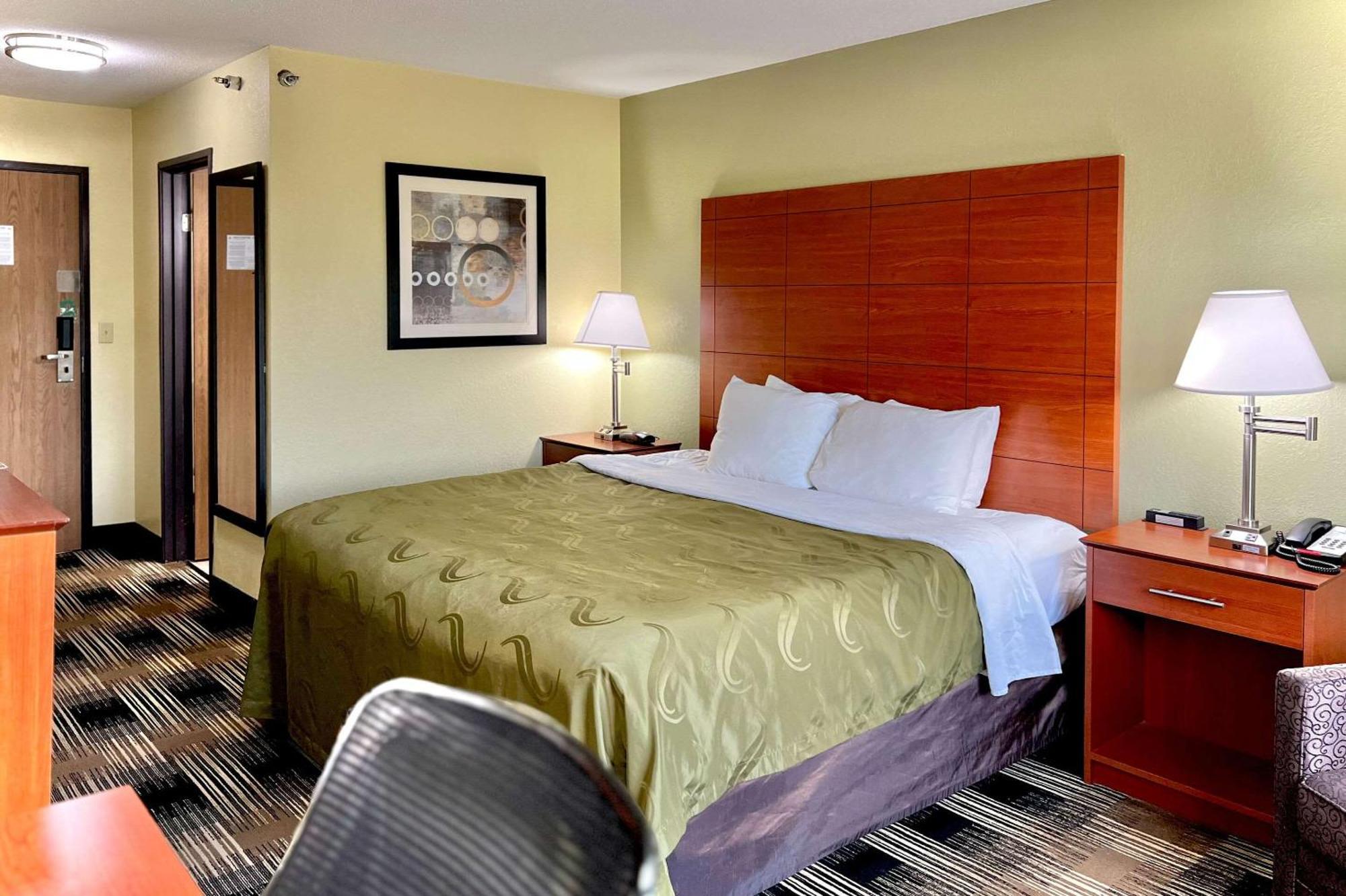 Quality Inn & Suites Wisconsin Dells Downtown - Waterparks Area Eksteriør billede
